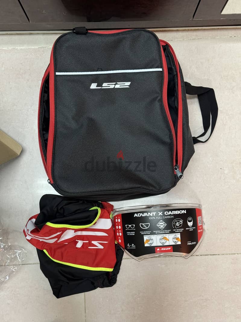 LS2 Advant X Carbon - Full Flip Helmet - FF901 2