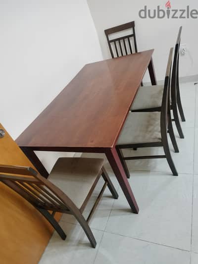 6 Seater Dining table with chairs