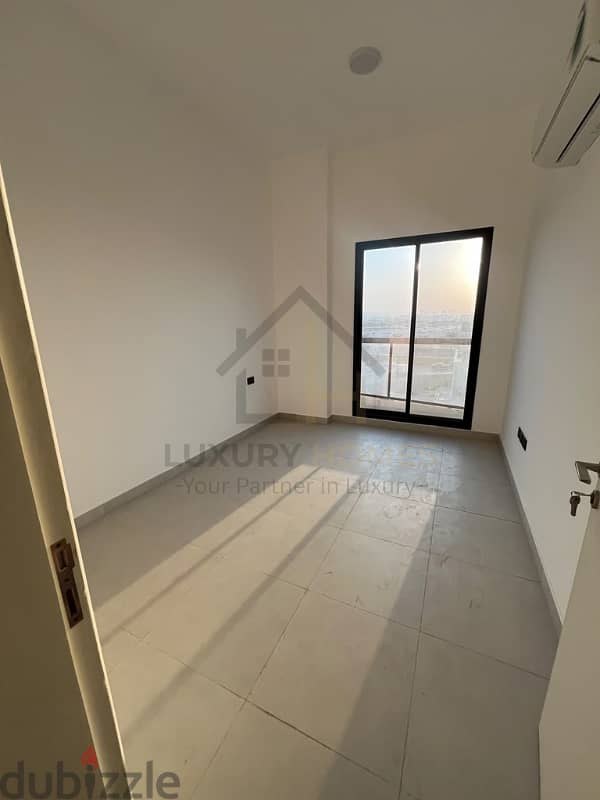 2 Bedroom Apartment For Rent in Al-Azaiba - شقة مكوّنة من غرفتي نوم للإيجار في العذيبة 3