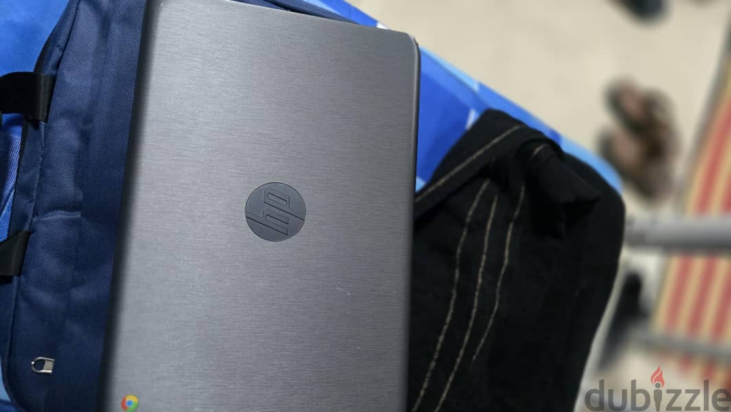 Hp cromebook  4gb ram 32 storage 1