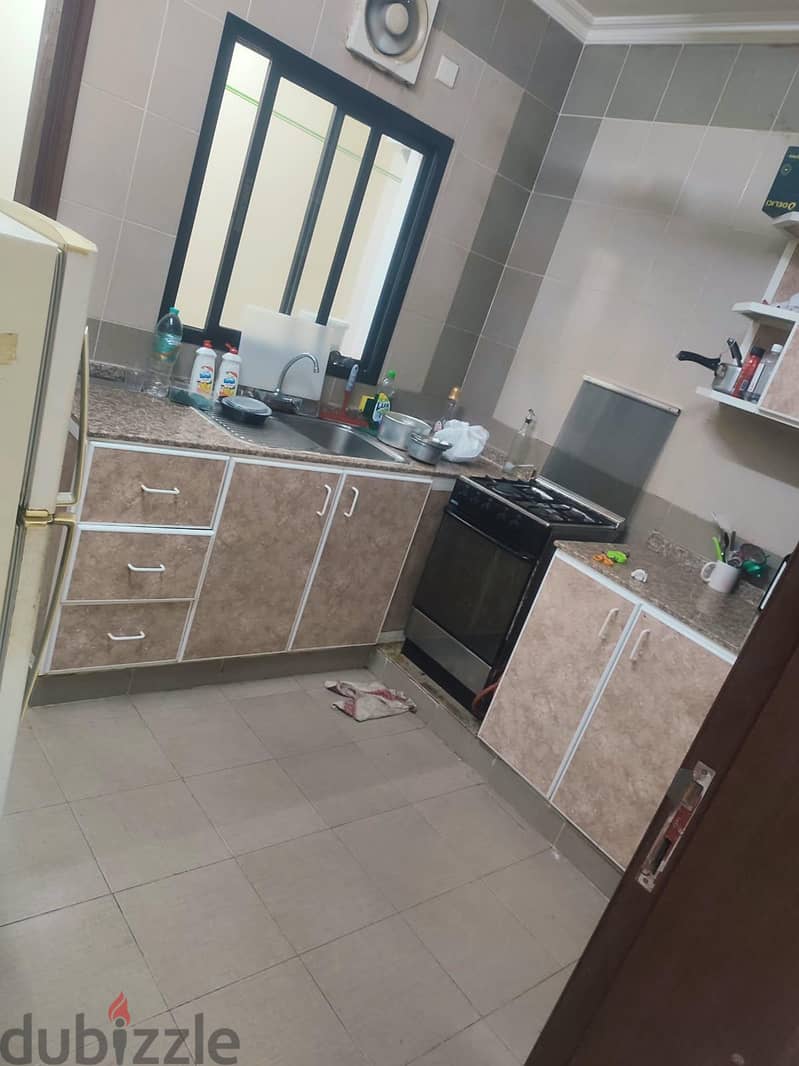 room for rent with attached bathroom 3