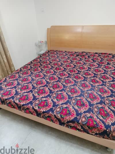 King size Bed and cushion