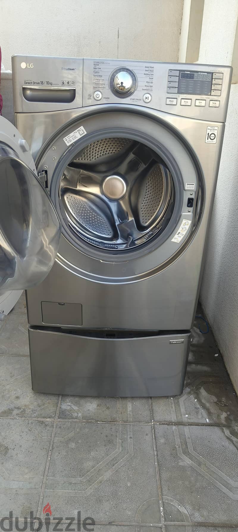 lg washing machine 18/10 . . 2in 1 in good condition and reasonable 3