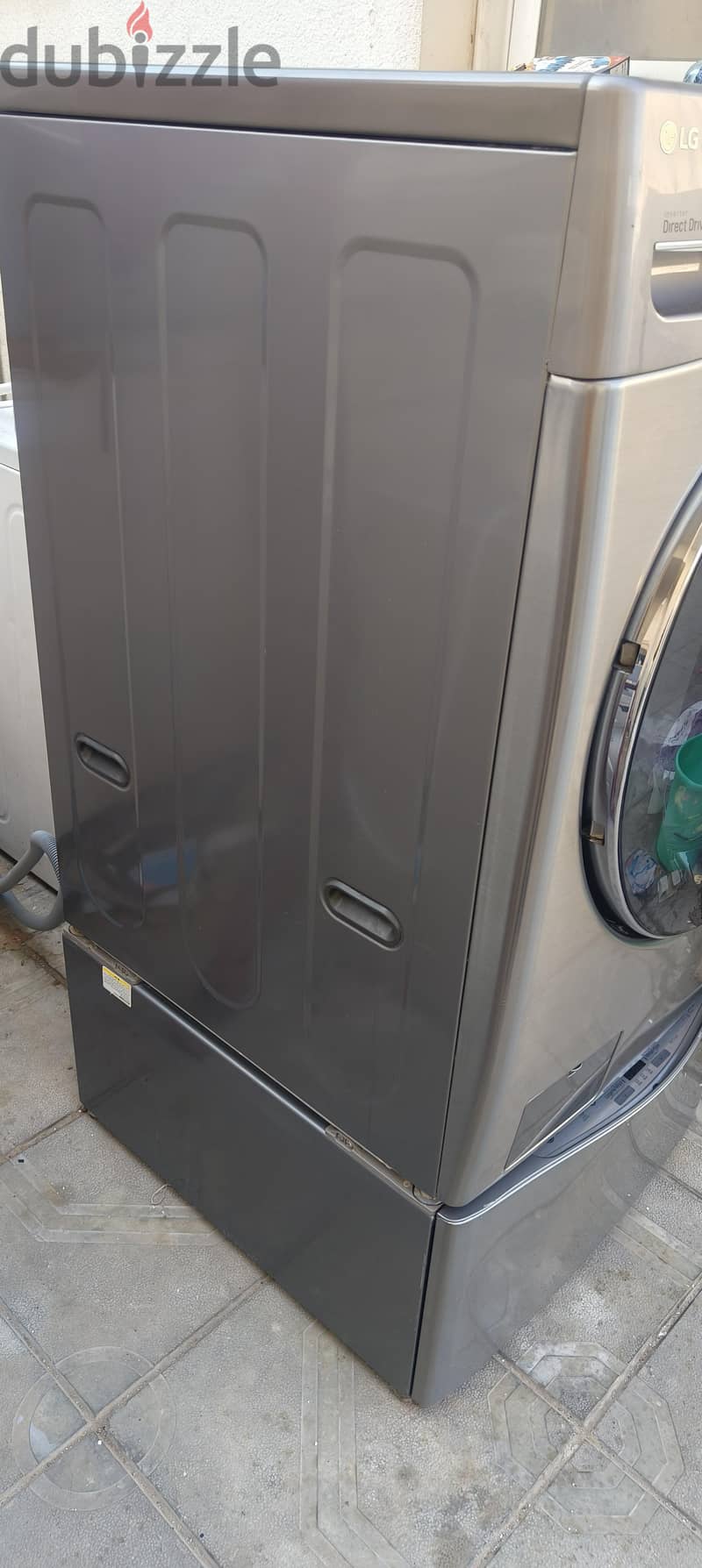 lg washing machine 18/10 . . 2in 1 in good condition and reasonable 9