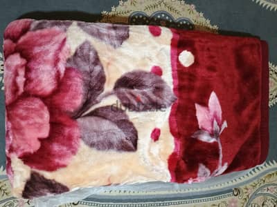 Urgent-DOUBLE BED BLANKET 2 PLY, Size-220X200 CM (approx. ), like New, Dry Cleaned, USED but in "Exce