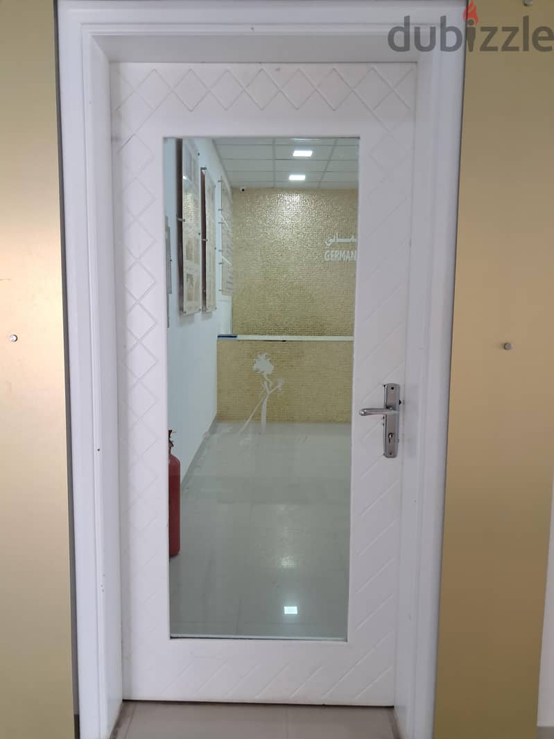 2 Commercial Spaces Available for Rent 8