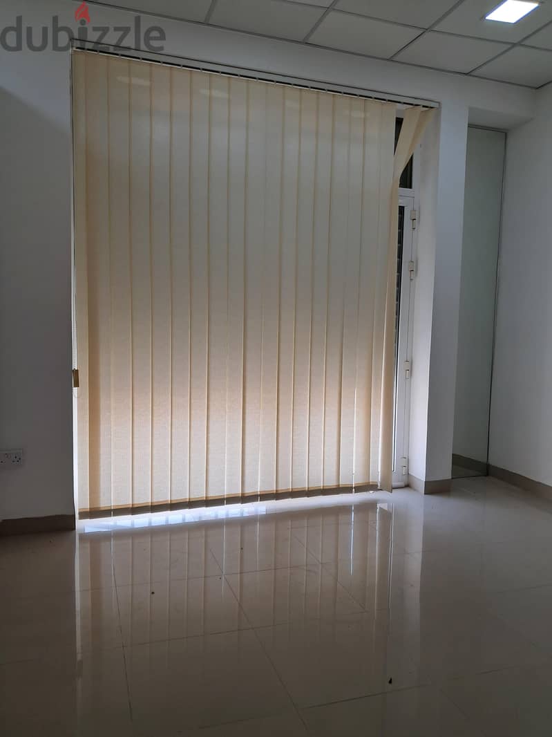 2 Commercial Spaces Available for Rent 13