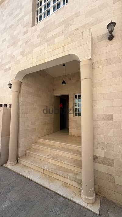 2 Bedroom Apartment for Rent in Al Azaiba PPA523