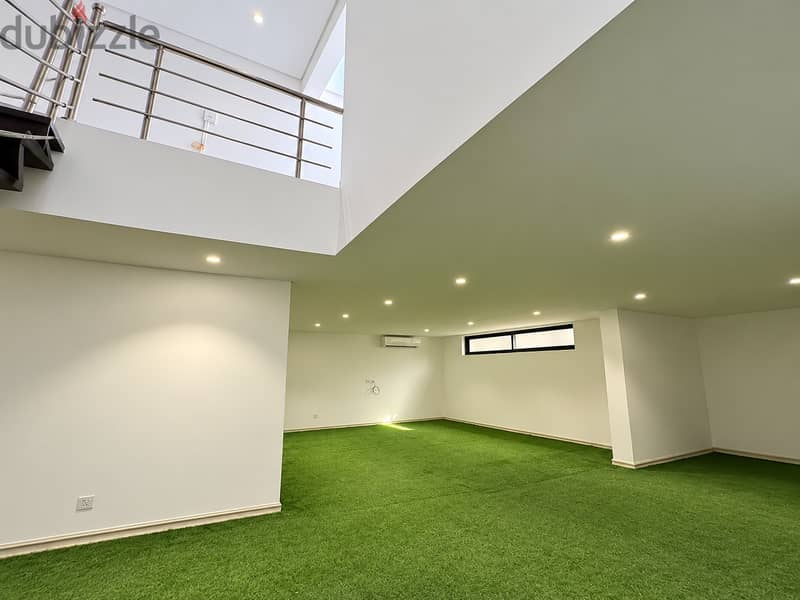 Spacious Villa For Rent in Khoudh 4 SR-MD-1856 1
