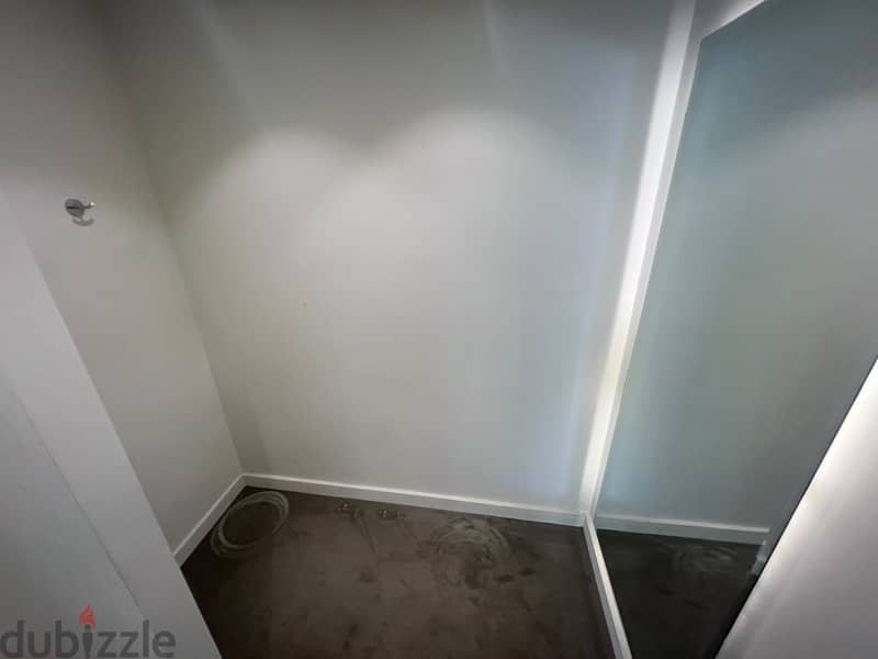 Shop for Rent in Qurum Shatti | UMC17 7