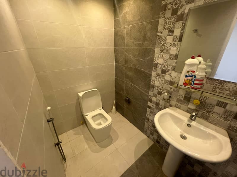 Shop for Rent in Qurum Shatti | UMC17 13