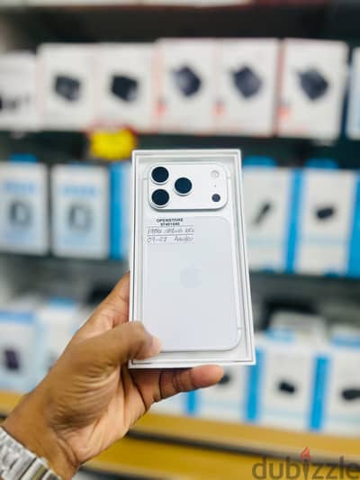 Apple - iPhone 17 Pro -256 GB - Box piece- Super for sale ايفون