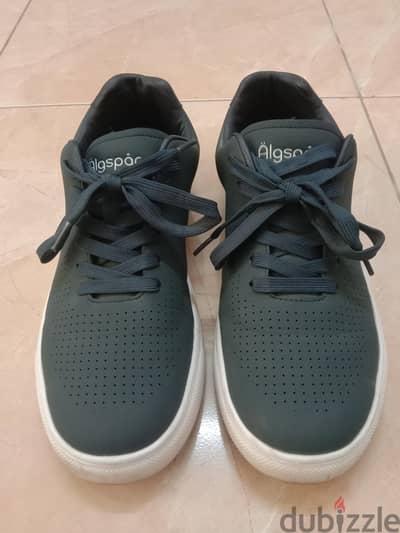 5Days Used Branded Shoes Size44
