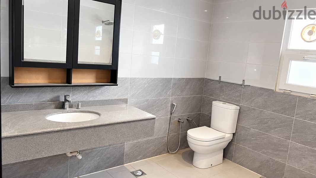 Luxury Villa For Rent in Mawaleh North SR-AD-1857 5