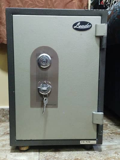 leader brand heavy steel security safe
