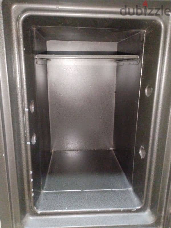 leader brand heavy steel security safe 1