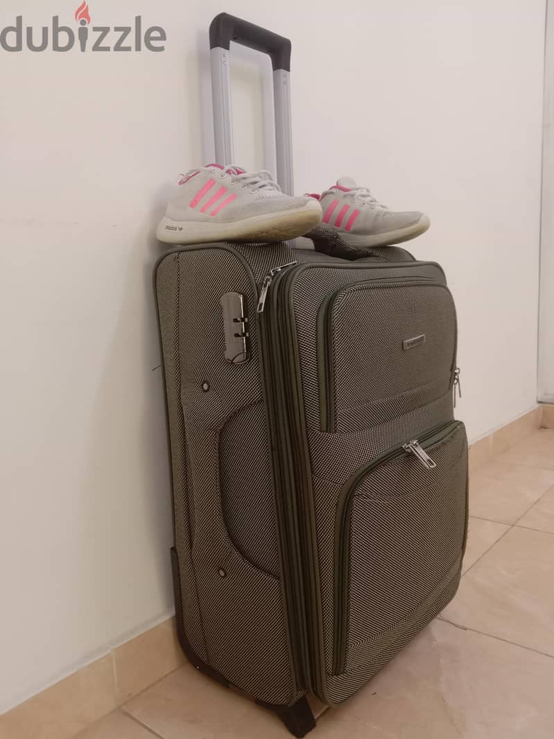 1Month Used Good Condition 3
