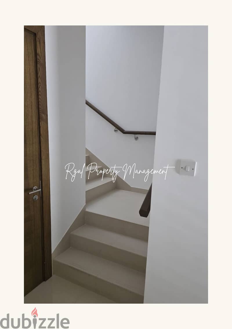 4+1 villa for rent at AlMouj muscat 9