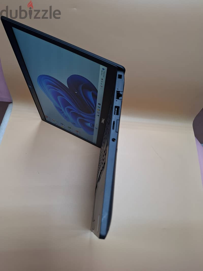 DELL LATITUDE 7490 8th GENERATION CORE I7  8GB RAM DDR-4 256GB SSD NVMe 14 INCH SCREEN BACK LIGHT KE 1
