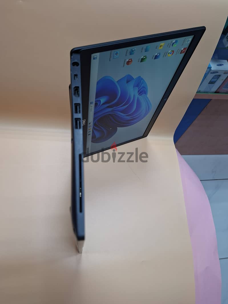 DELL LATITUDE 7490 8th GENERATION CORE I7  8GB RAM DDR-4 256GB SSD NVMe 14 INCH SCREEN BACK LIGHT KE 3