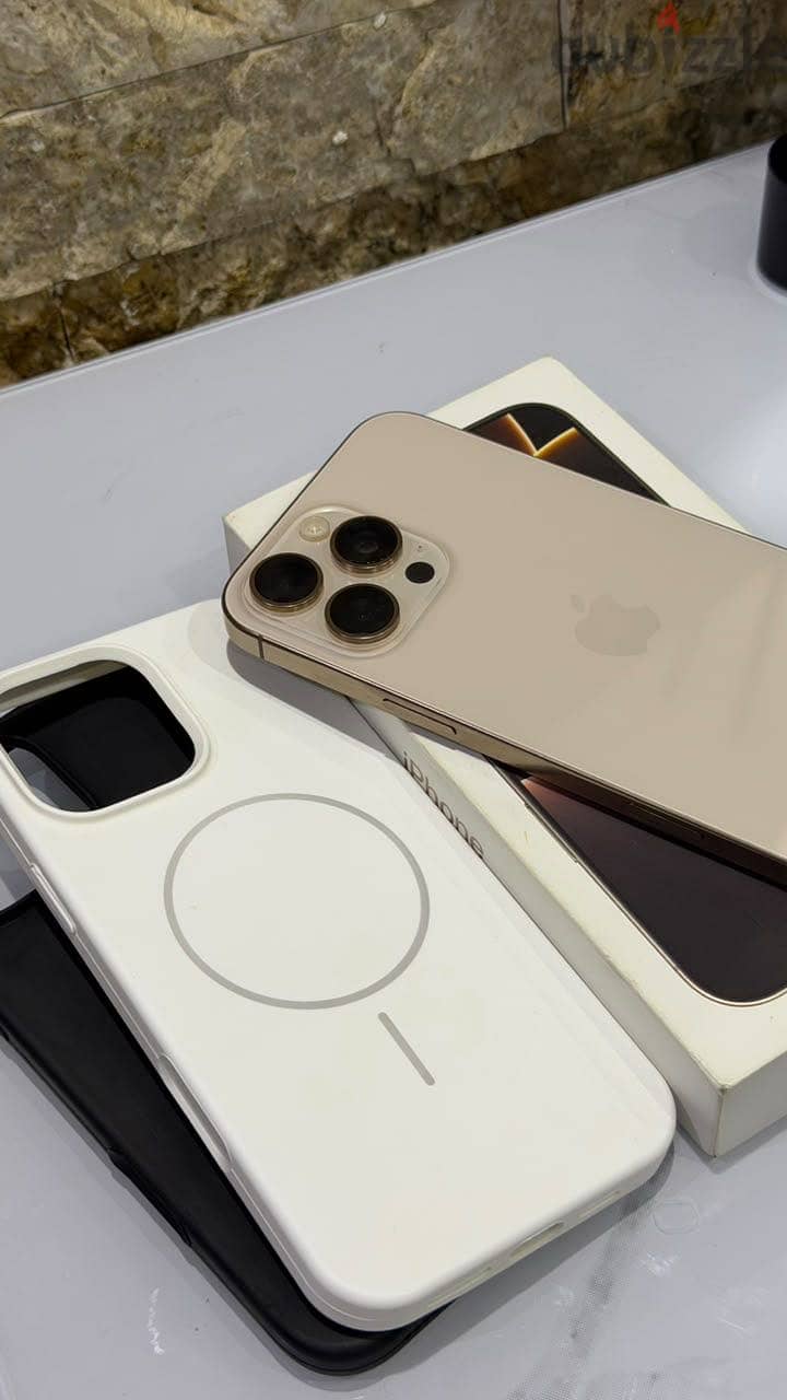 آبل - آيفون 16 برو ماكس 4