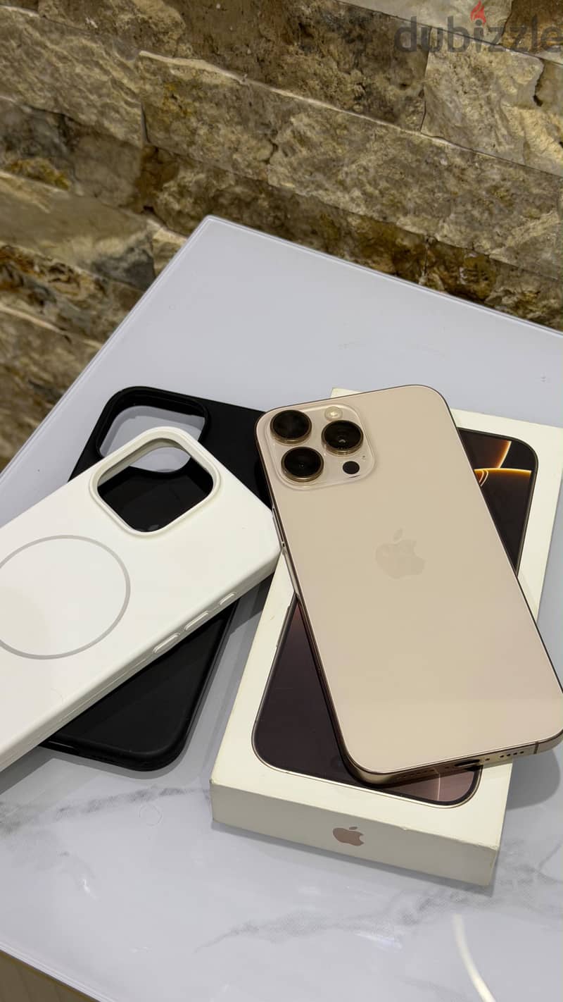 آبل - آيفون 16 برو ماكس 9