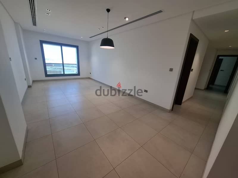 RMHA9098-Three bedroom apartment, Muscat Hills 2