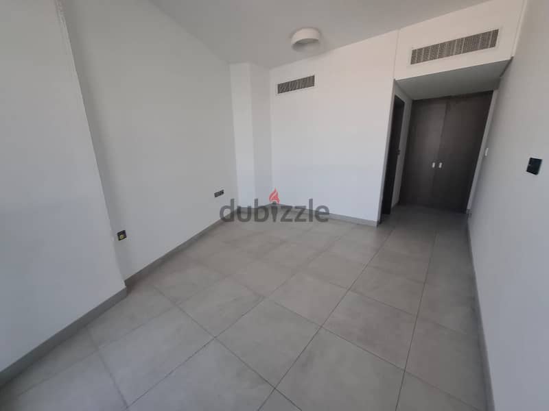 RMHA9098-Three bedroom apartment, Muscat Hills 7