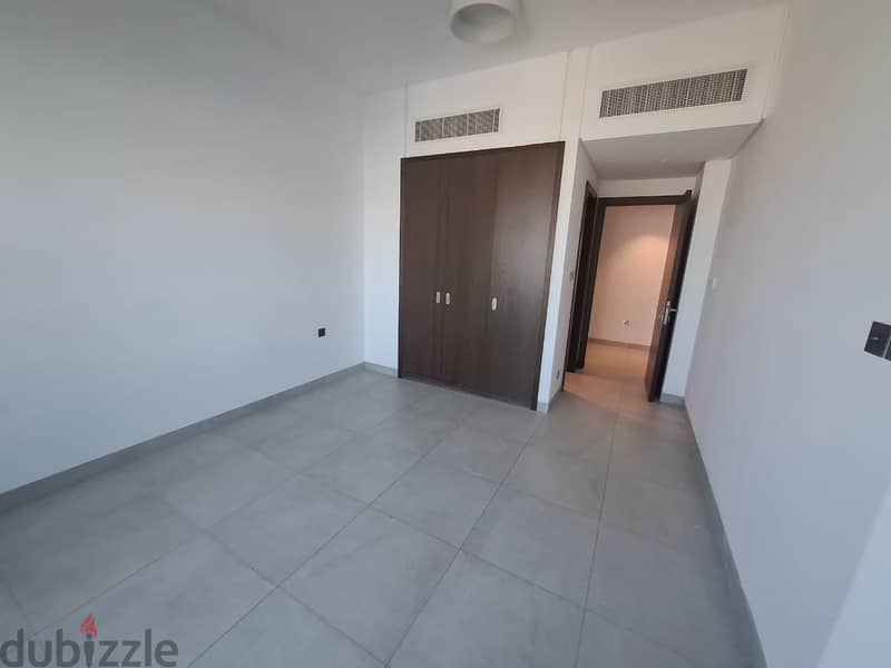 RMHA9098-Three bedroom apartment, Muscat Hills 8