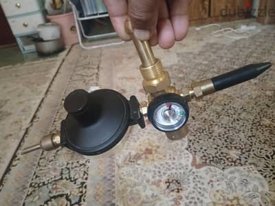 Gas Balloon Inflator Regulator)।