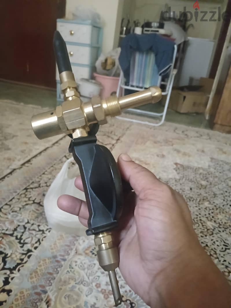 Gas Balloon Inflator Regulator)। 1