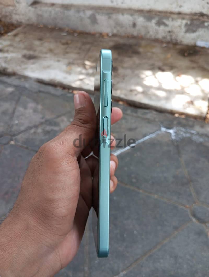 Samsung A16 5G 8GB Ram 256GB storage 2