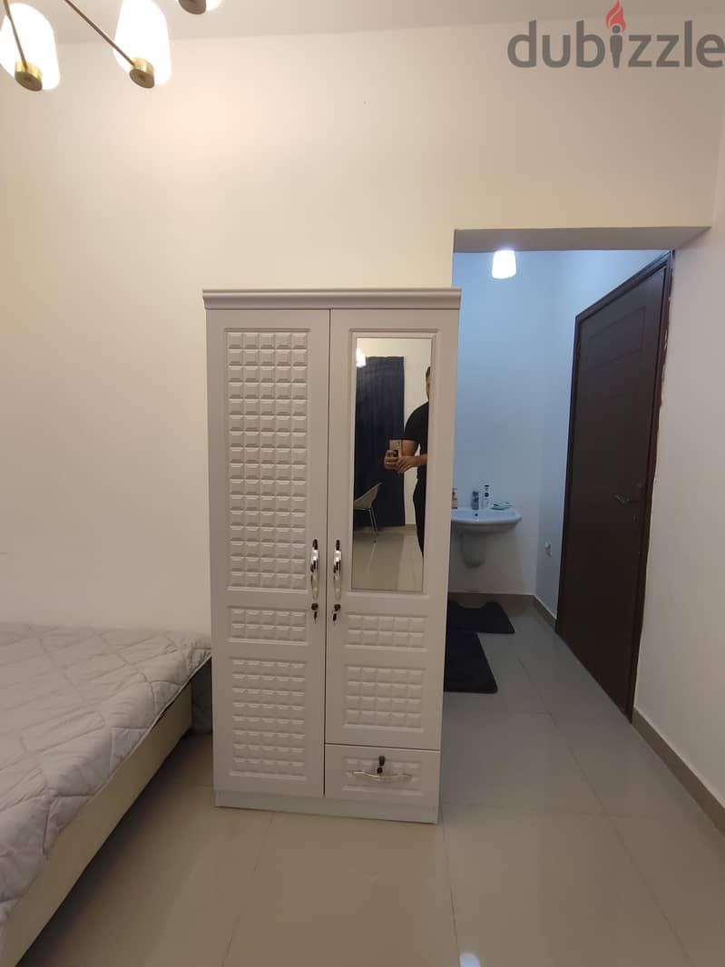 studio for rent in al seeb sur al Hadid all bills included 8