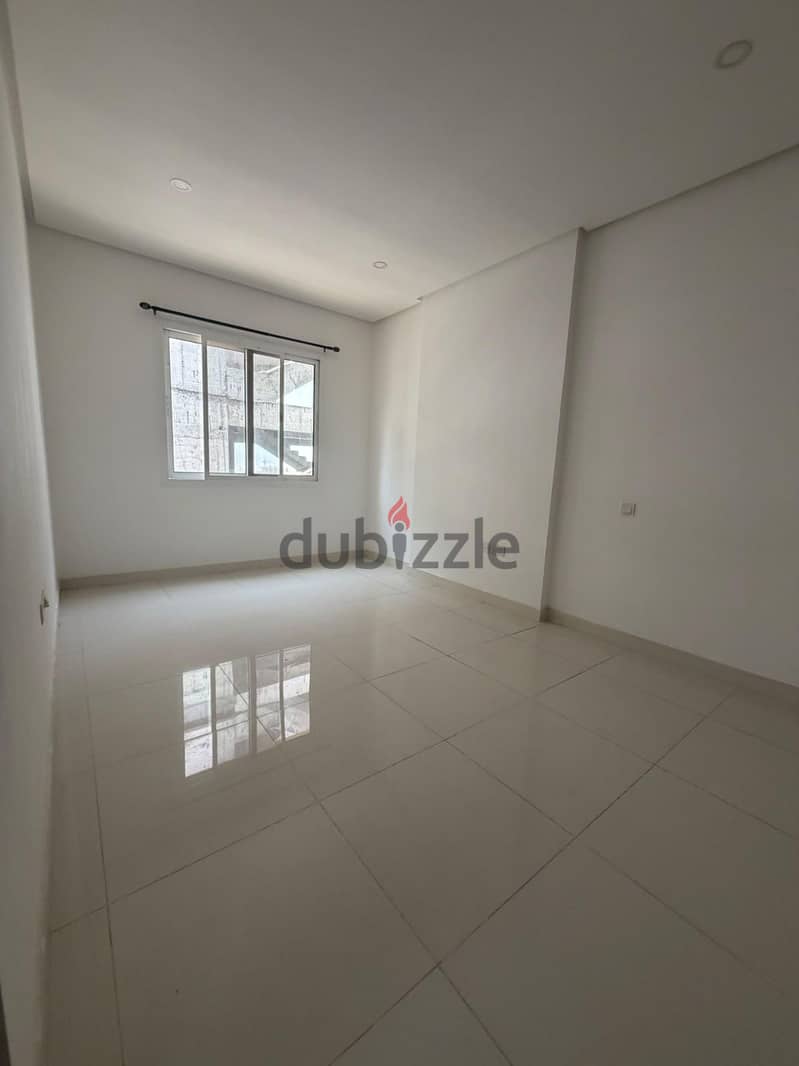 شقة للايجار في مجمع رمال بوشر luxury Apartment for rent in Rimal Boush 4