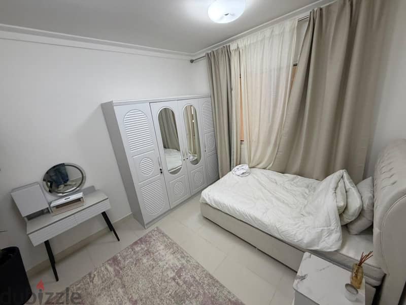 شقة راقية مفروشة بالكامل للايجار في مجمع رمال 1 luxury fully furnished 2