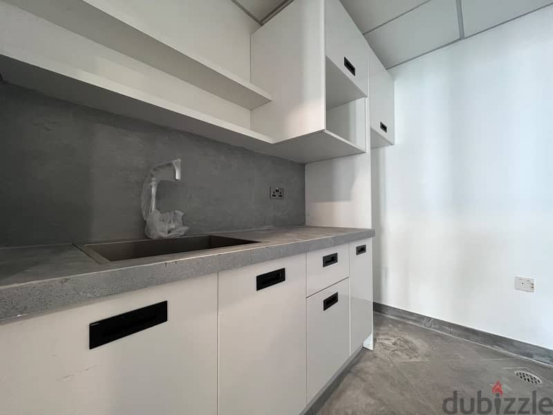 61 SQM Office for Rent – Bousher 5