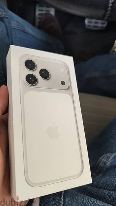 Apple - iPhone 17 Pro