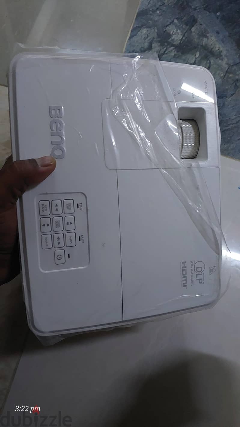 BenQ projector 1