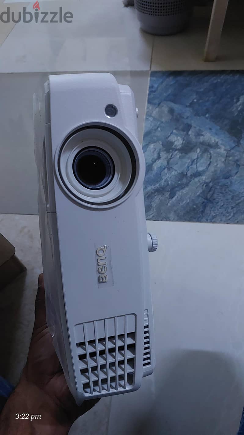 BenQ projector 4