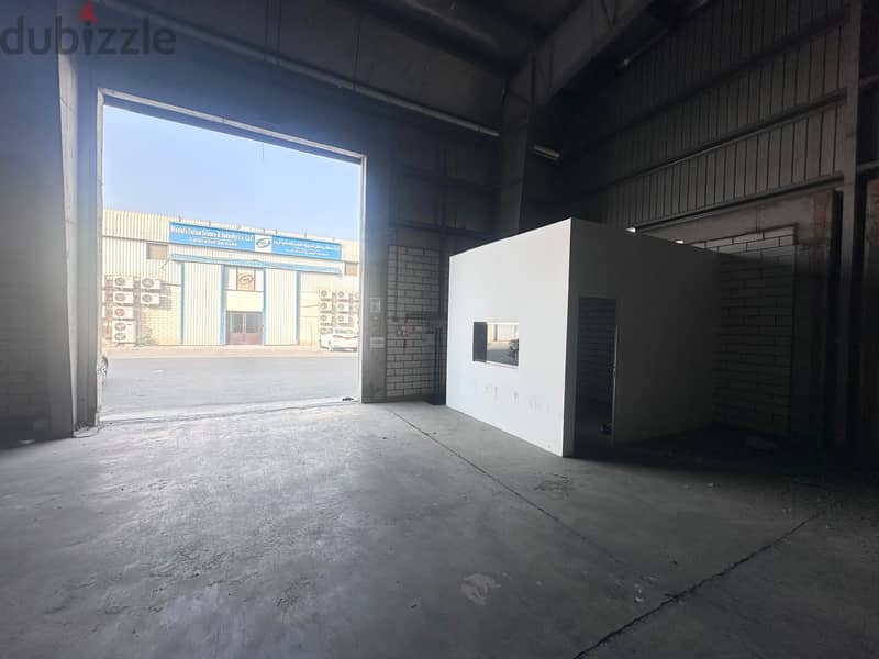 Warehouse in Muscat-Ghala industrial area for rent 4