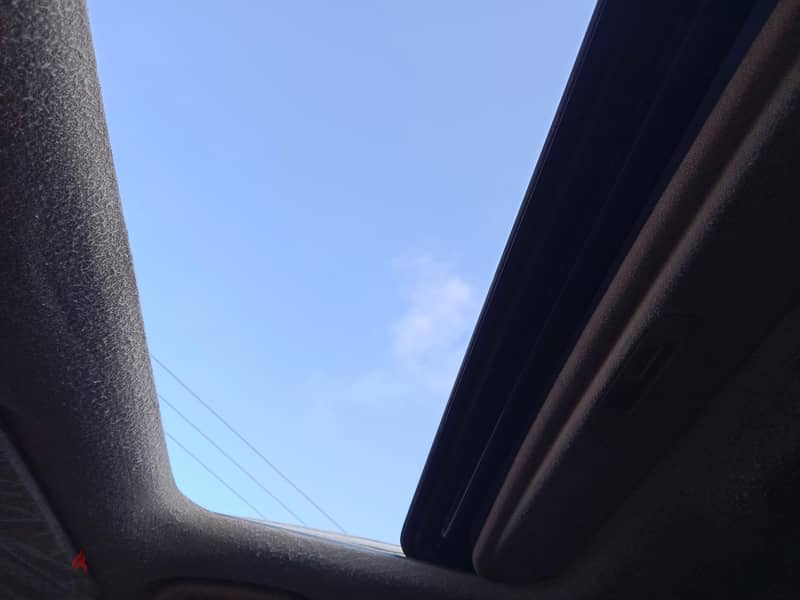 Monthly Car Lift in Salalah - Elantra 2012 - All Areas 2