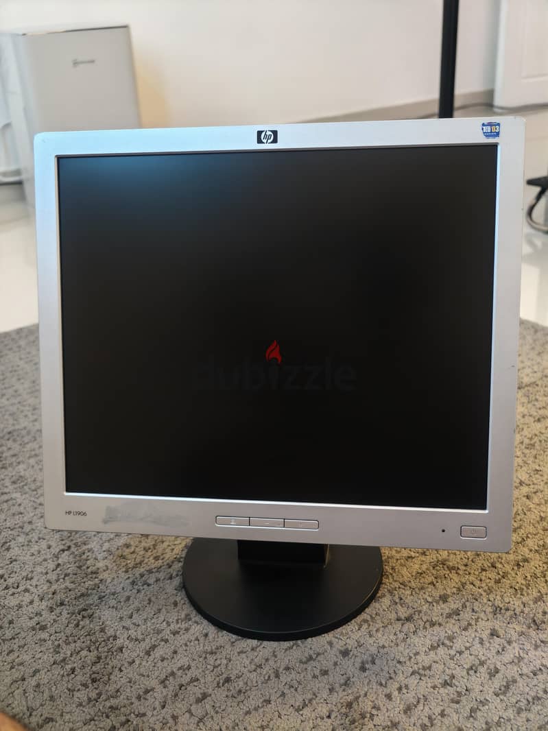 PC Full (i7/Ram 6/HDD 500) with monitor 1