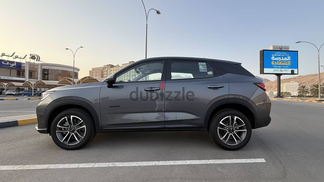 Suv for rent 4