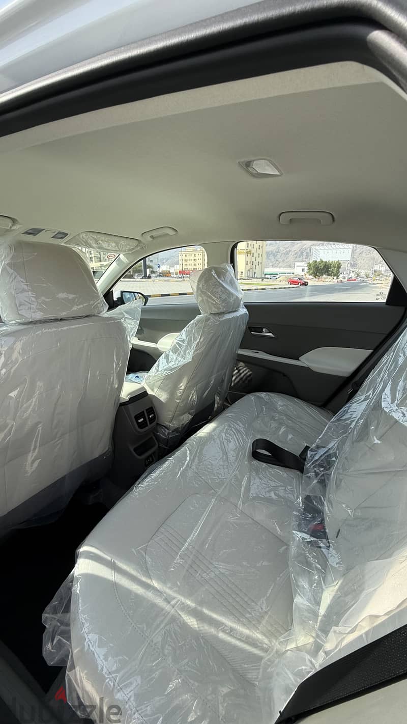Car for rent 3