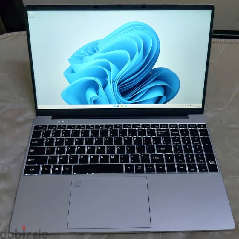 لابتوب ⁦⁦Auusda⁩⁩ بحالة الوكالة الرامات ⁦⁦16GB⁩⁩ صحة البطارية ⁦⁦100⁩⁩% 1