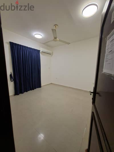 studio for rent in alkwiar 25 ستوديو للايجار فى الخوير قريب كليه