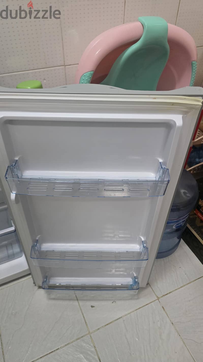 90 liter refrigerator, Flexy brand, new and mint condition. 3