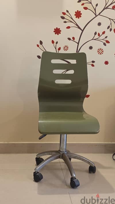 kids adjustable chair