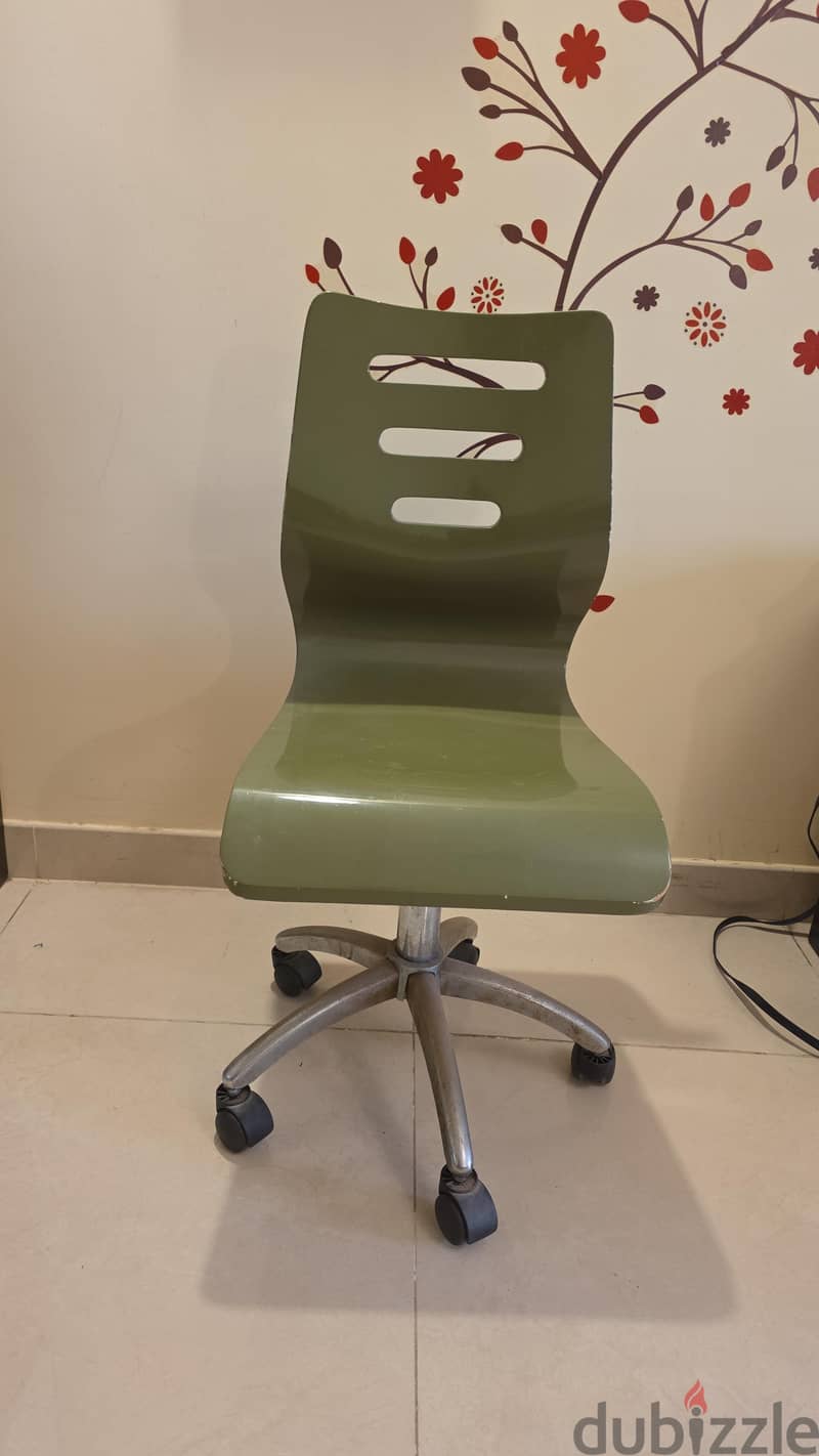 kids adjustable chair 1