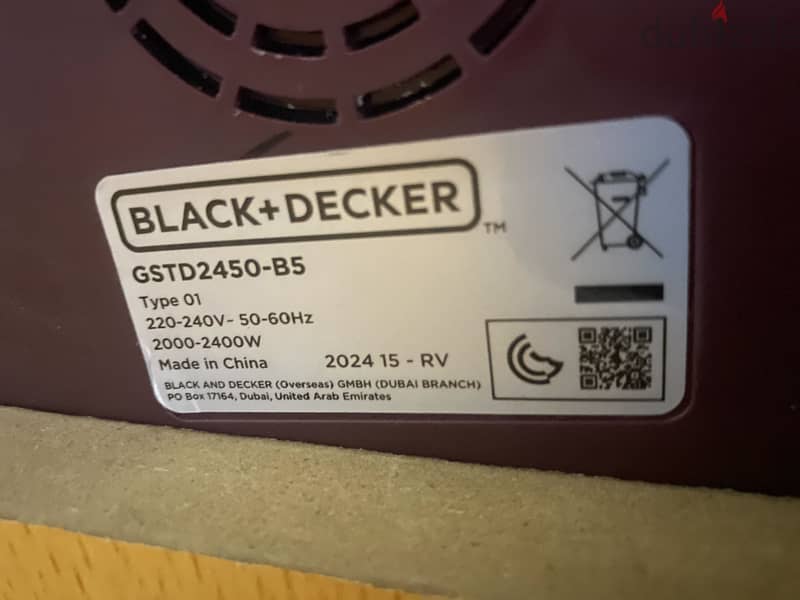 Black+Decker Garment Steamer 4